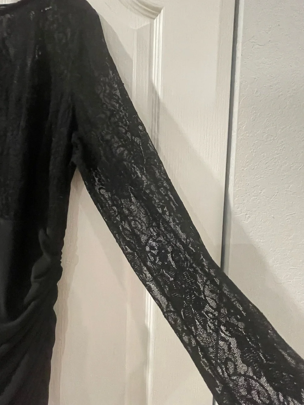 Chaps Black Lace Long-Sleeve Ruched Midi Dress
